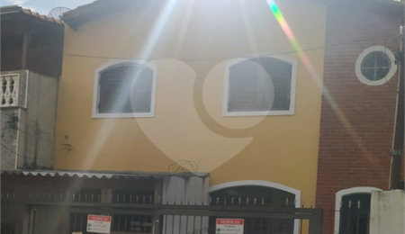 Sobrado à venda com 4 quartos, sendo 1 suíte,  em Tucuruvi, São Paulo, SP
