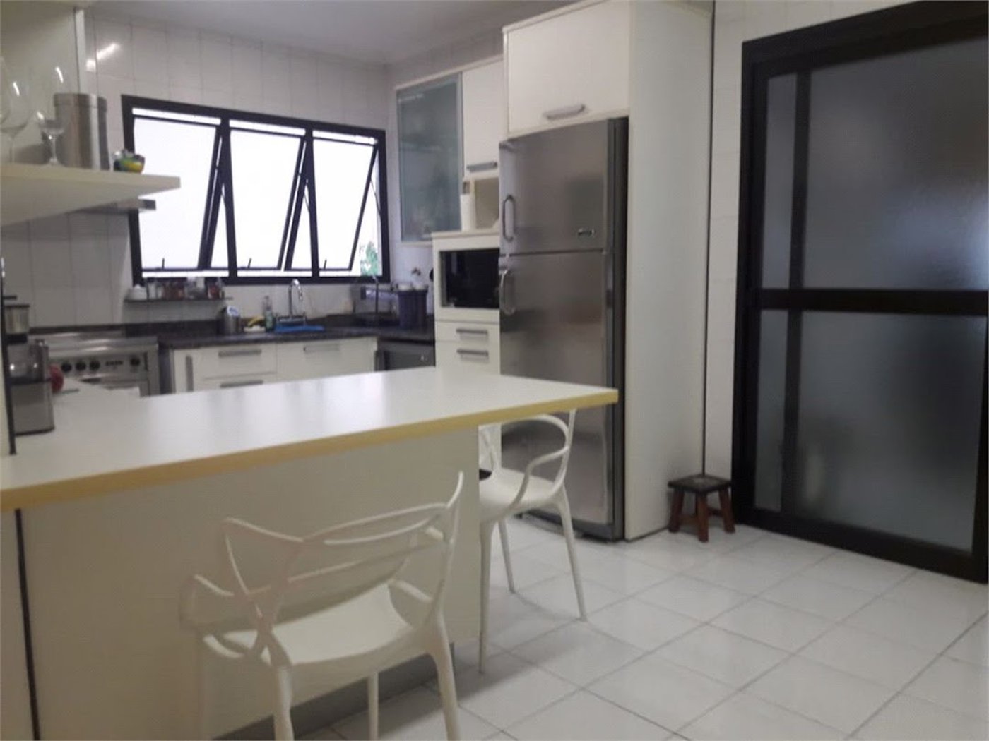 Apartamento Residencial à venda, Gonzaga, Santos - AP0854.