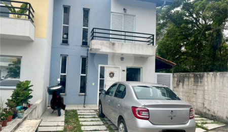 Casa à venda com 3 quartos no condomínio Jd Rebelato, Cotia - SP