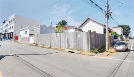 Terreno à venda no Centro, São João da Boa Vista, SP