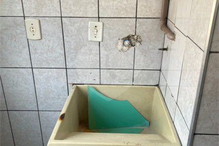 Apartamento para alugar com 2 quartos em Jardim Adriane, Itaquaquecetuba, SP