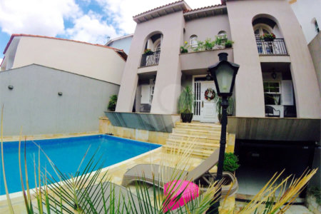 Sobrado à venda com 4 quartos, sendo 2 suítes, em Jardim Franca, São Paulo, SP