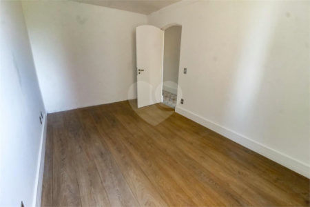 Apartamento à venda com 3 quartos, sendo 2 suítes, em Vila Andrade, São Paulo, SP
