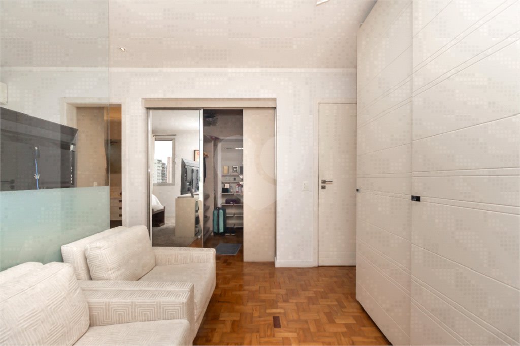 Apartamento à venda com 2 quartos, sendo 1 suíte, em Campo Belo, São Paulo, SP