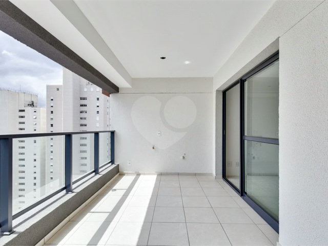 Apartamento à venda com 2 suítes em Santo Amaro, São Paulo, SP