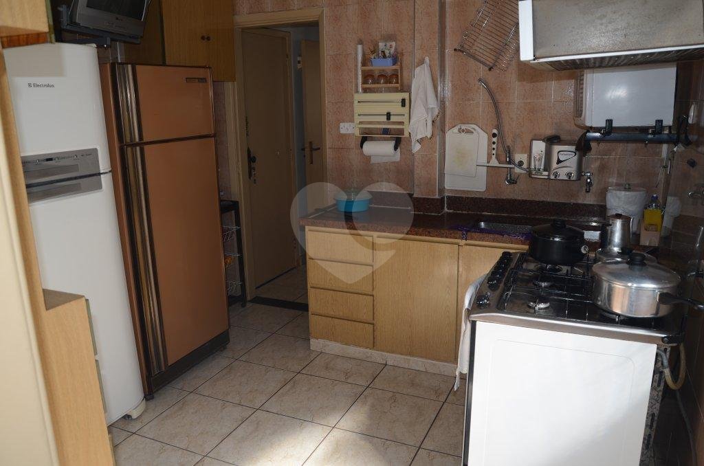 Apartamento à venda com 2 quartos, sendo 1 suíte,  em Itararé, São Vicente, SP