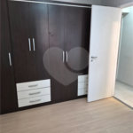 Apartamento à venda com 3 quartos, sendo 1 suíte,  em Cidade São Francisco, São Paulo, SP