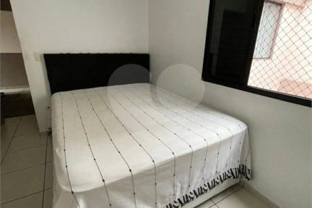 Sobrado à venda com 3 suítes em Vila Euclides, São Bernardo do Campo, SP