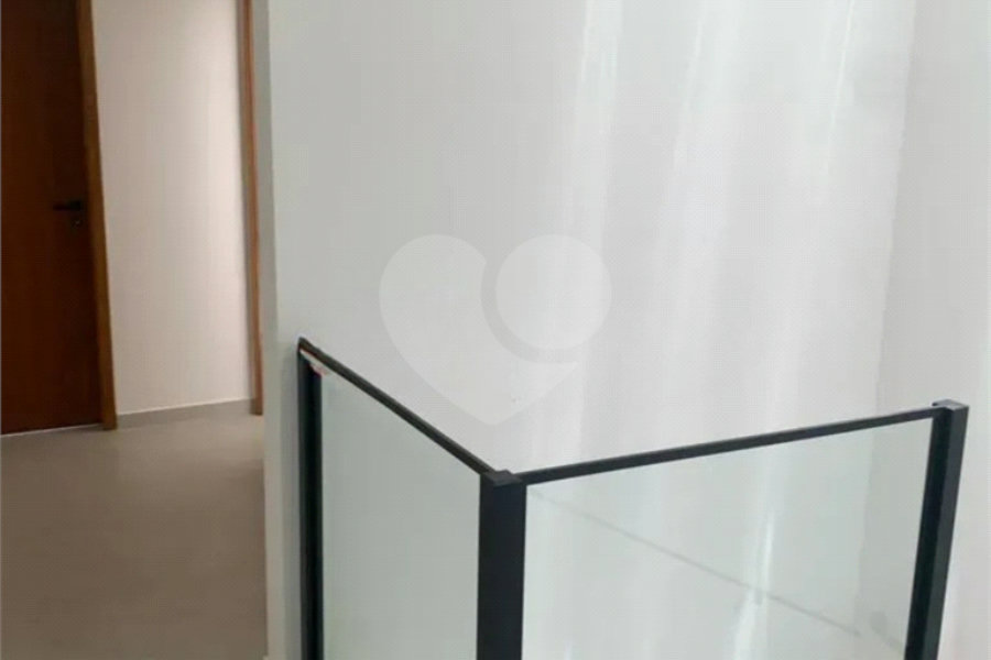Sobrado à venda com 3 quartos, sendo 1 suíte,  em Jardim Maristela, São Paulo, SP