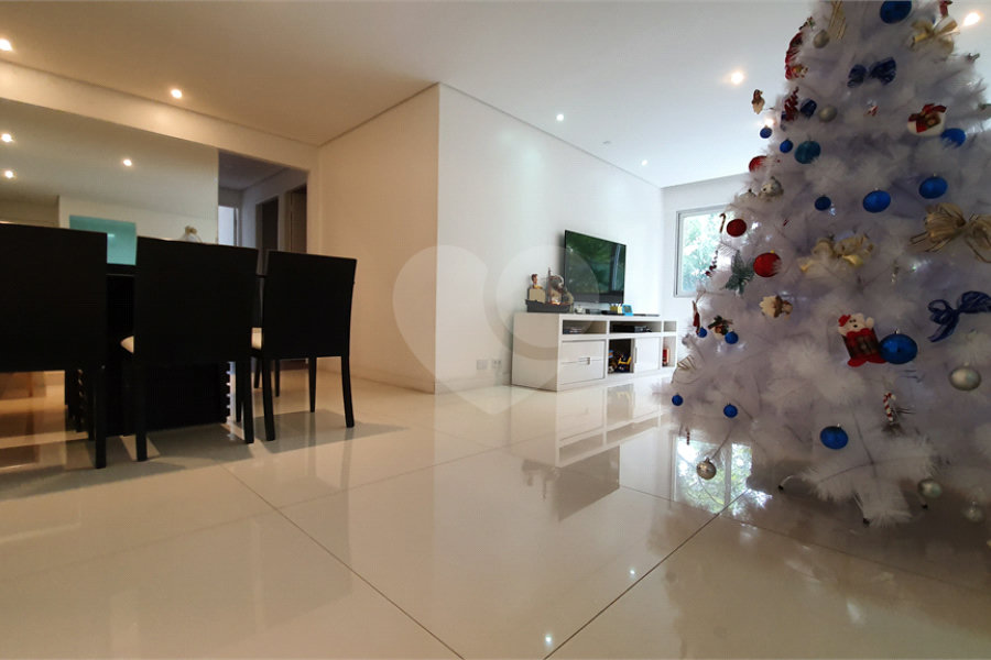 Apartamento à venda com 3 quartos, sendo 1 suíte, em Santana, São Paulo, SP