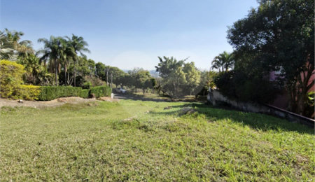 Terreno à venda no condomínio Moinho do Vento, Valinhos - SP