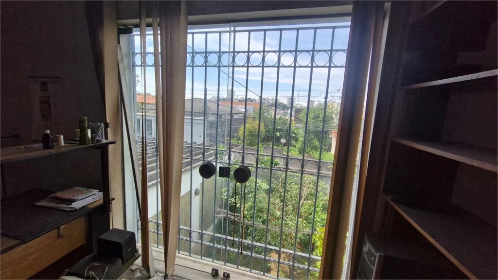 Sobrado à venda com 3 quartos, sendo 1 suíte, em Cidade São Francisco, São Paulo, SP