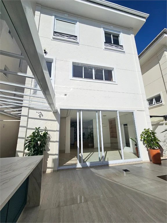 Casa à venda com 3 suítes no condomínio Palma de Mallorca Private Houses, São Paulo - SP
