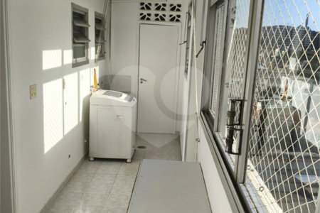 Apartamento à venda com 3 quartos, sendo 1 suíte,  em Lapa, São Paulo, SP