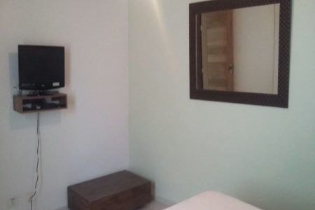 Casa à venda com 3 quartos, sendo 1 suíte, em Jardim Pinheiros, São Paulo, SP