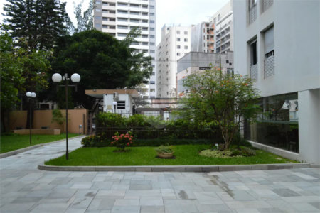 Apartamento à venda com 3 quartos, sendo 1 suíte,  em Vila Mariana, São Paulo, SP