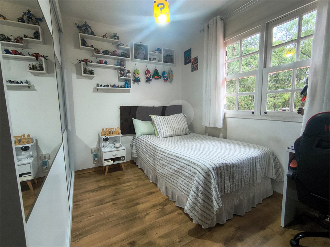 Casa à venda com 3 quartos, sendo 1 suíte, no condomínio Vila Panamericana, São Paulo - SP