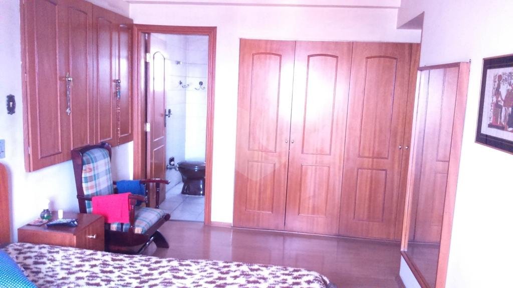 Apartamento à venda com 3 quartos, sendo 1 suíte, em Lapa, São Paulo, SP