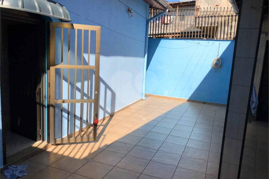 Casa Térrea à venda com 3 suítes em Jaçanã, São Paulo, SP