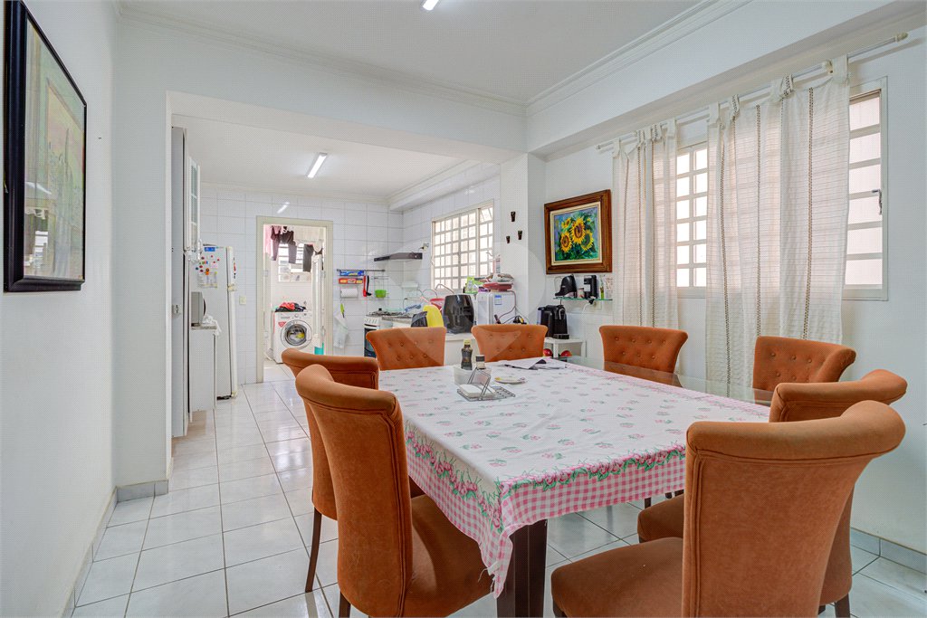 Sobrado à venda com 3 quartos, sendo 1 suíte, em Jardim Prudência, São Paulo, SP