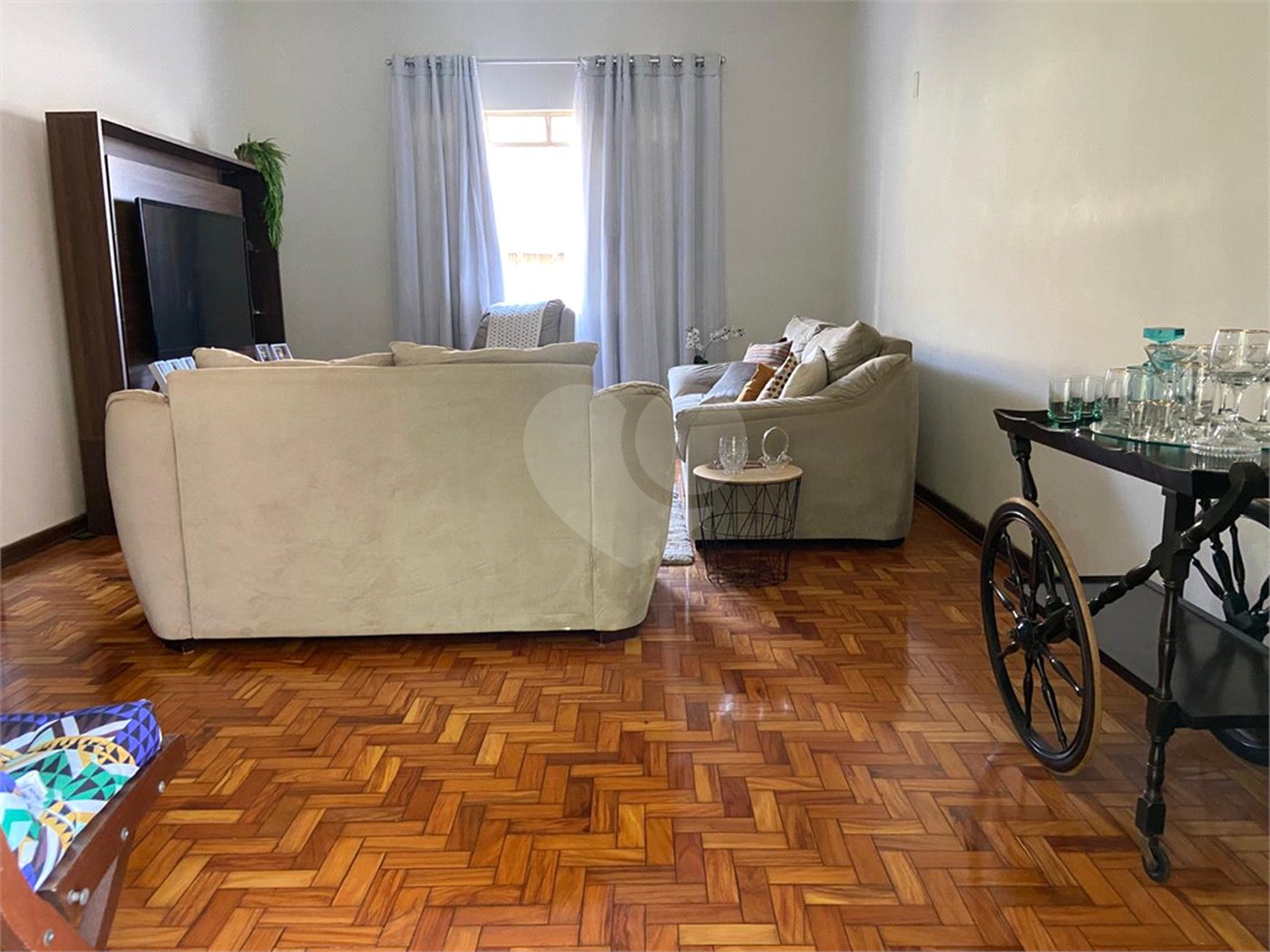 Casa à venda com 3 quartos, sendo 1 suíte, no Centro, Araraquara, SP