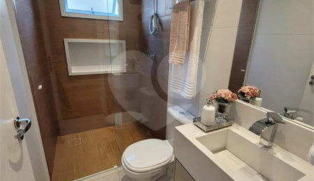 Casa à venda com 3 suítes no condomínio Villaggio Terra Nova, Atibaia - SP