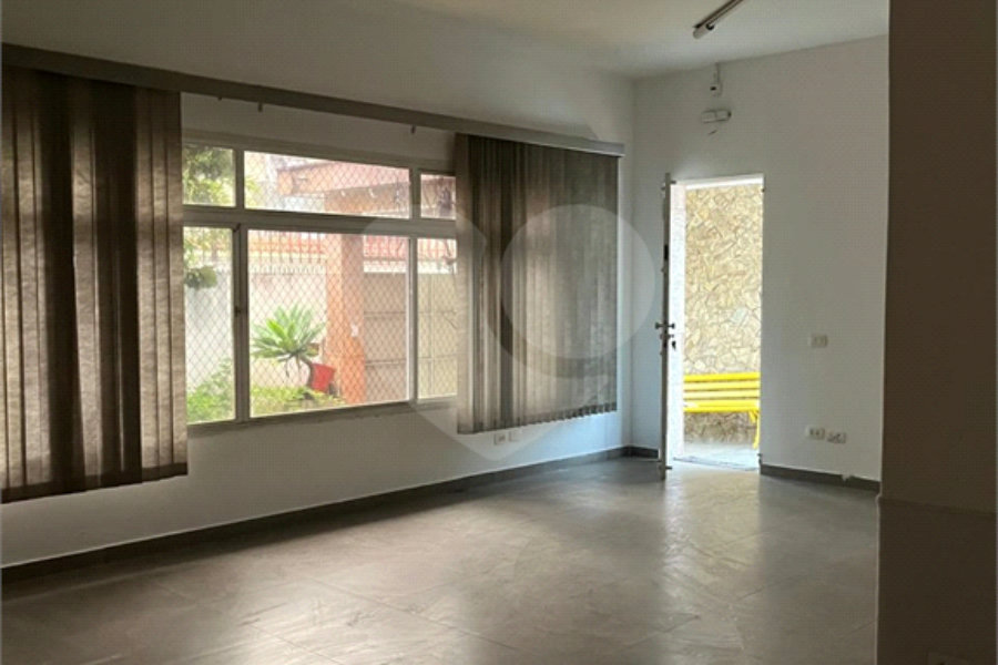 Casa à venda com 3 quartos, sendo 1 suíte,  em Vila Maria, São Paulo, SP