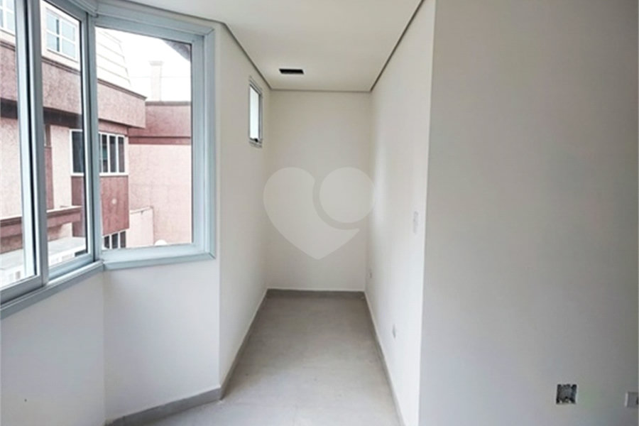 Casa à venda com 3 quartos, sendo 1 suíte,  no condomínio Ouro Verde, Guarulhos - SP