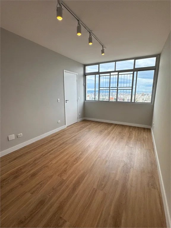 Apartamento à venda com 2 quartos em Sumarezinho, São Paulo, SP