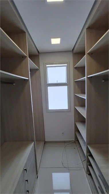 Apartamento para alugar com 3 suítes em Tamboré, Santana de Parnaíba, SP