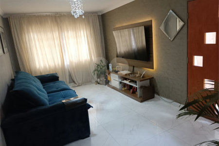 Casa à venda com 3 quartos, sendo 1 suíte, em Vila Dalva, São Paulo, SP