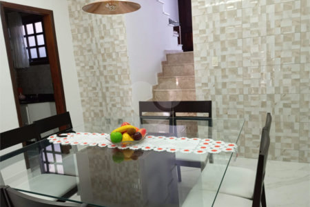 Casa à venda com 3 quartos, sendo 1 suíte, em Jardim Universo, Mogi das Cruzes, SP
