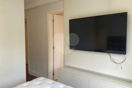 Apartamento para alugar com 3 suítes em Granja Julieta, São Paulo, SP