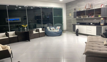 Casa à venda com 3 quartos, sendo 2 suítes,  no condomínio : Conjunto Residencial Itaguaçu, São Paulo - SP
