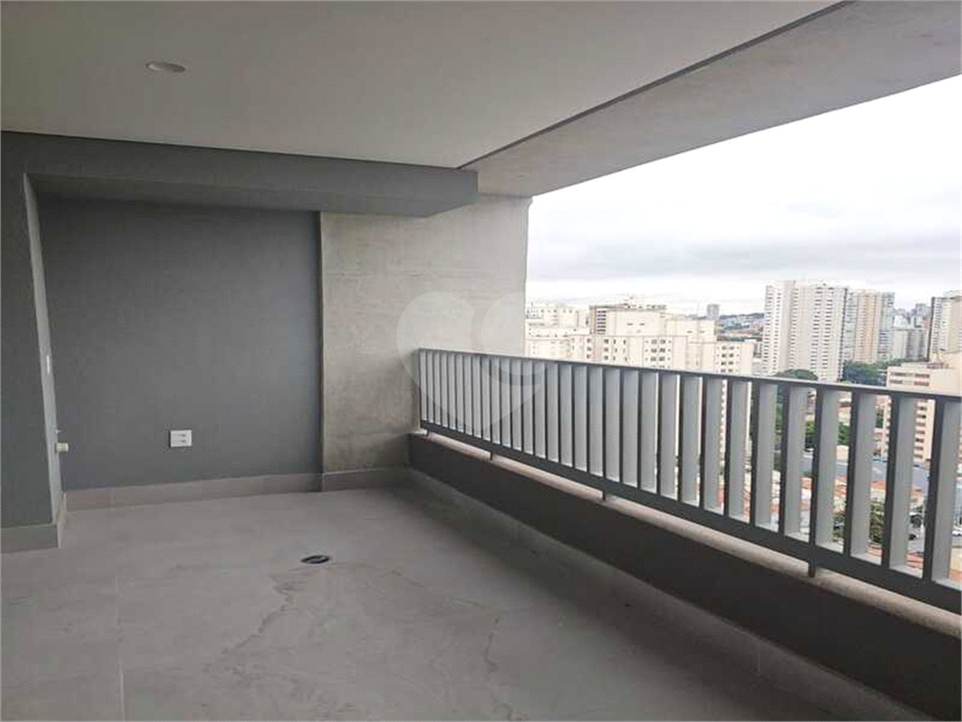 Loja à venda com 2 quartos, sendo 1 suíte, em Vila Pompéia, São Paulo, SP