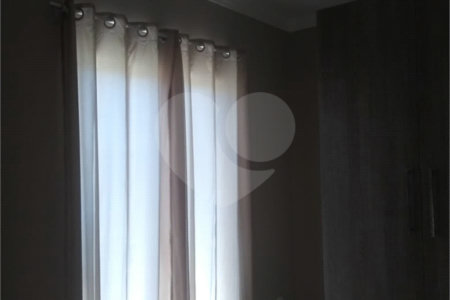 Casa à venda com 3 quartos, sendo 2 suítes,  no condomínio Vale do Sol, Bom Jesus dos Perdões - SP
