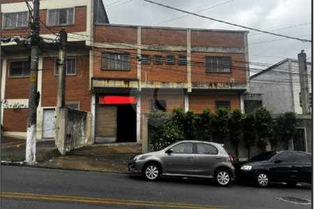 Galpão à venda em Canhema, Diadema, SP