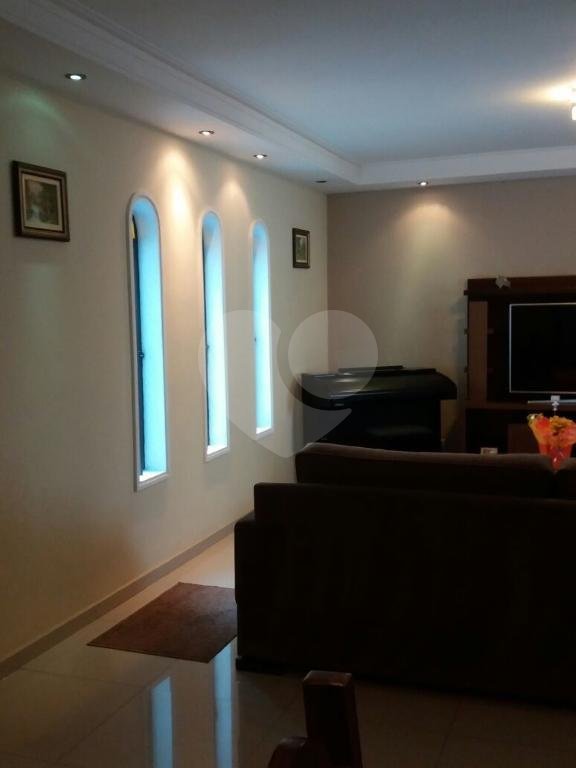 Sobrado à venda ou para alugar com 4 quartos, sendo 1 suíte, em Vila Butantã, São Paulo, SP