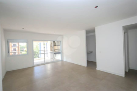 Apartamento à venda com 2 quartos em Vila Suzana, São Paulo, SP