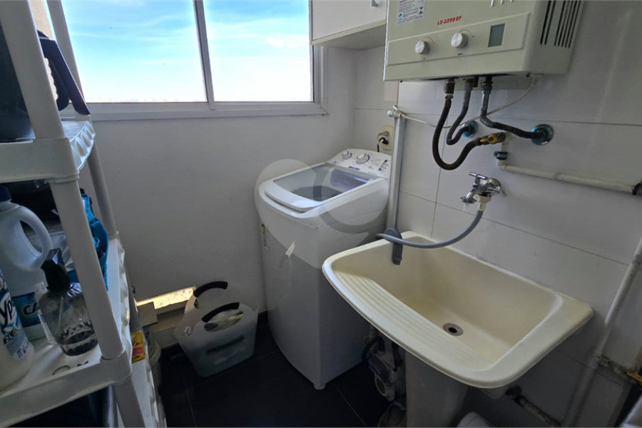 Apartamento à venda com 3 quartos, sendo 1 suíte, em Jardim Íris, São Paulo, SP