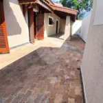 Casa à venda com 5 quartos, sendo 3 suítes, em Vila Santista, Atibaia, SP