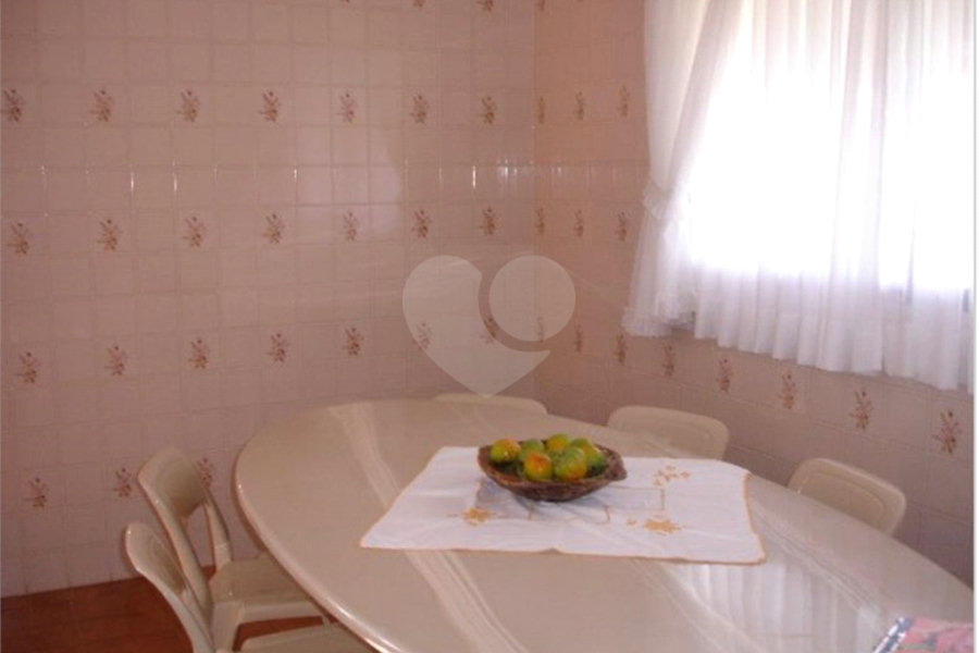 Chácara à venda com 6 quartos, sendo 2 suítes, no Centro, Serra Negra, SP