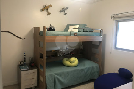 Sobrado à venda com 3 quartos, sendo 1 suíte, em Jardim Petrópolis, São Paulo, SP