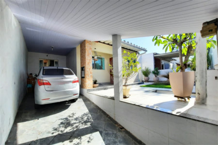 Casa à venda com 3 quartos, sendo 1 suíte, em Freguesia (jacarepaguá), Rio de Janeiro, RJ