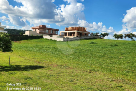 Terreno à venda no condomínio Fazenda Serra Azul, Itupeva - SP