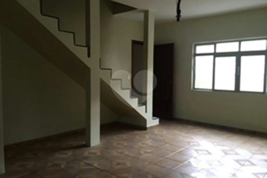 Sobrado à venda com 3 quartos, sendo 1 suíte, em Mandaqui, São Paulo, SP