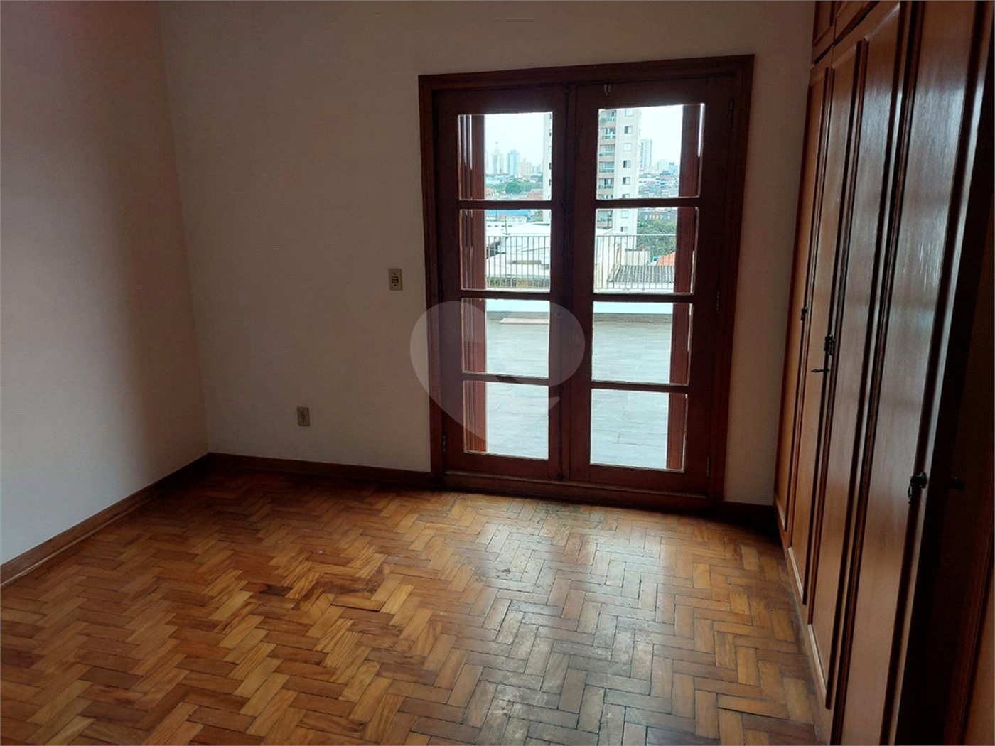 Sobrado à venda com 5 quartos, sendo 1 suíte, em Vila Brasilina, São Paulo, SP