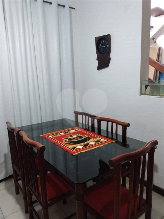 Sobrado à venda com 3 quartos, sendo 1 suíte,  em Jardim Camila, Mogi das Cruzes, SP