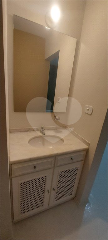 Apartamento à venda com 2 quartos em Copacabana, Rio de Janeiro, RJ