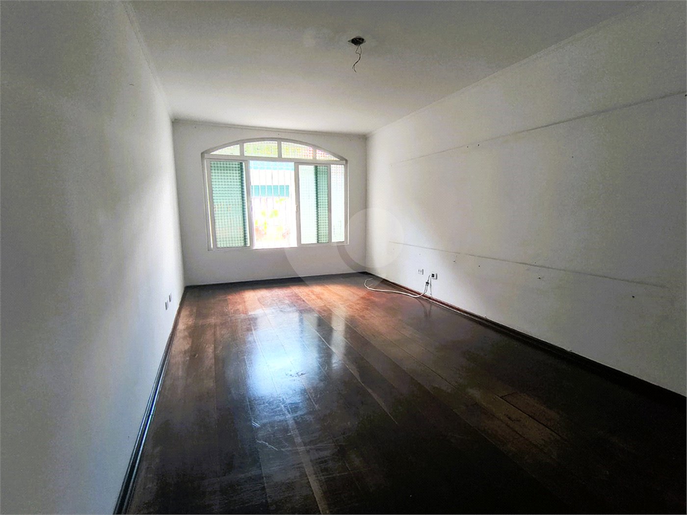 Sobrado à venda com 3 quartos, sendo 1 suíte,  em Jardim Esmeralda, São Paulo, SP